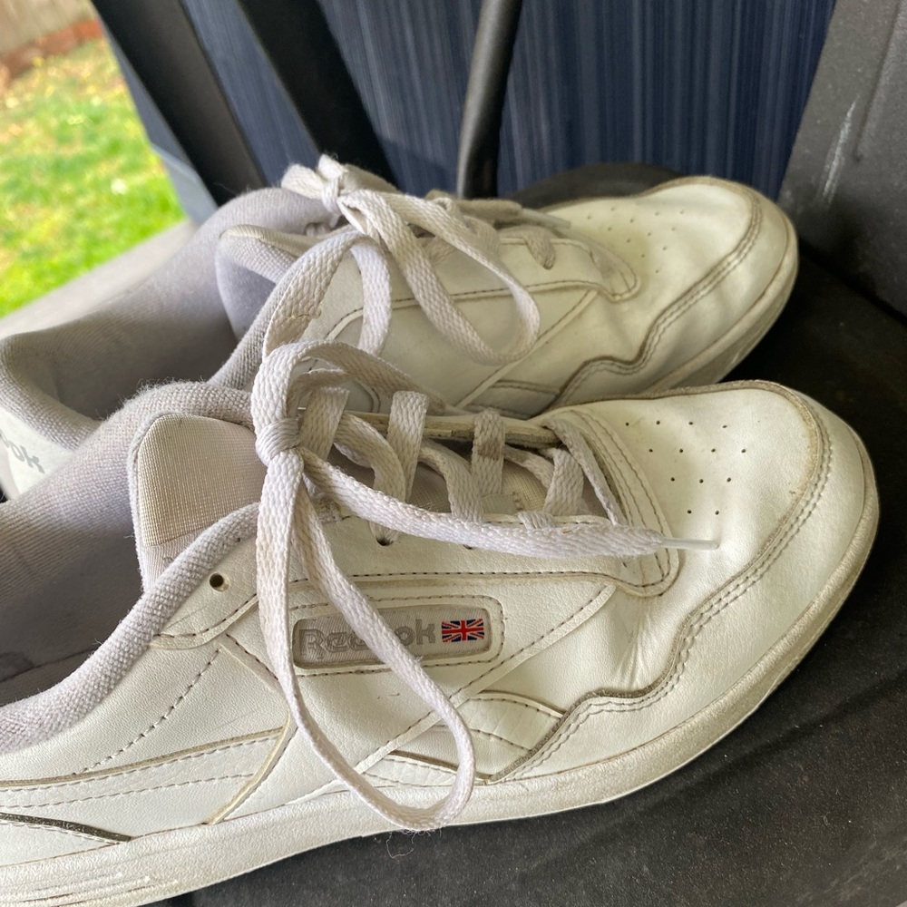 Reebok Sneakers
